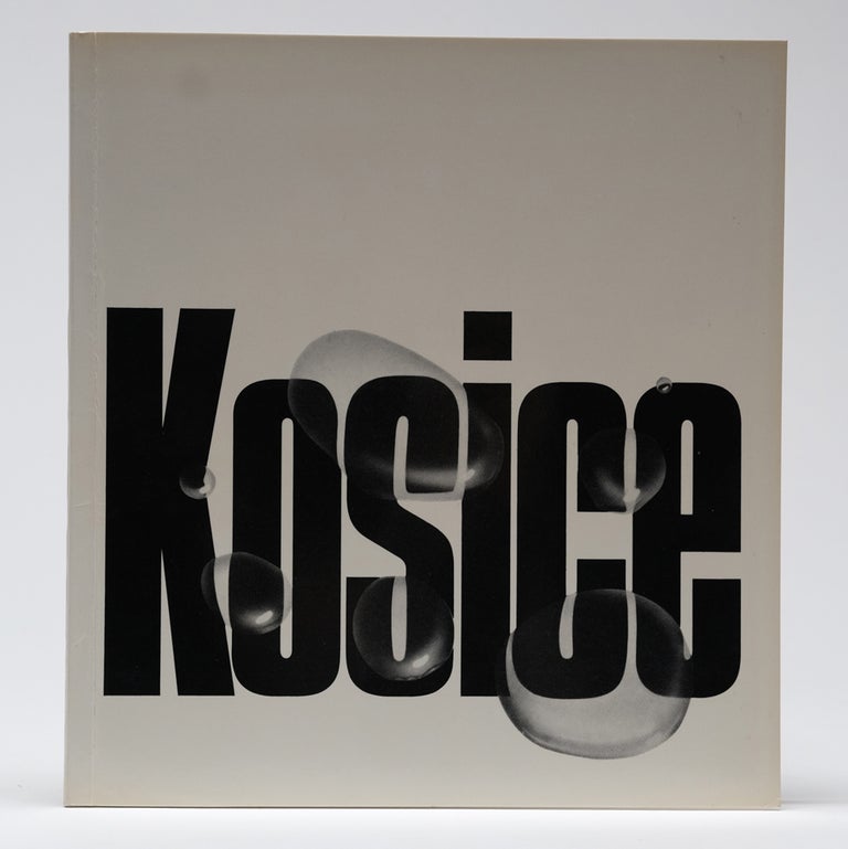 Item #1954 [ARGENTINIAN ARTIST]. 100 (i.e. Cien) obras de Kosice, un precursor. Kosice, Jorge Romero Brest.