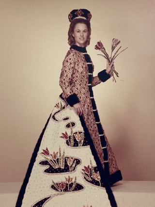 [SAN ANTONIO, TEXAS COSTUME AND HIGH SOCIETY]. Collection of 21 original color photographs of the Fiesta Parade "Queens and Princesses" in spectacular gowns and trains. TOGETHER WITH: The Order of the Alamo Presents The Court of Gardens (program)