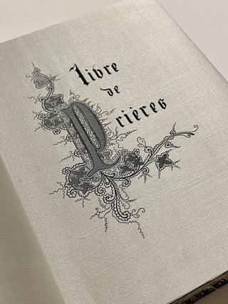 [TECHNOLOGY]. Livre de pri&egrave;res tiss&eacute; d'apres les enluminures des manuscrits du XIVe au XVIe si&egrave;cle [WOVEN ENTIRELY IN SILK USING THE AUTOMATED JACQUARD LOOM]
