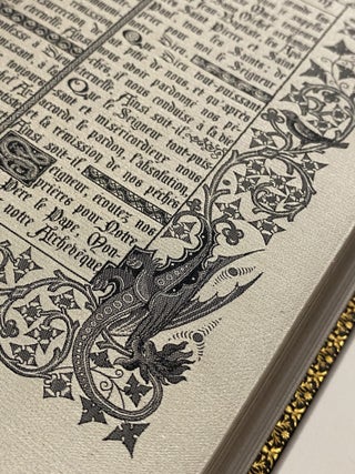 [TECHNOLOGY]. Livre de pri&egrave;res tiss&eacute; d'apres les enluminures des manuscrits du XIVe au XVIe si&egrave;cle [WOVEN ENTIRELY IN SILK USING THE AUTOMATED JACQUARD LOOM]